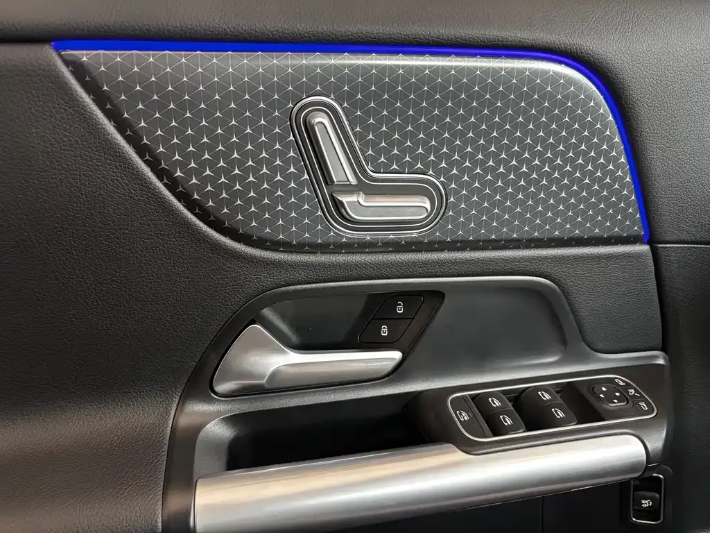 Mercedes-Benz GLA — фото 5