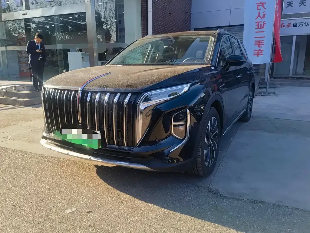 Hongqi HS7 PHEV — фото 1