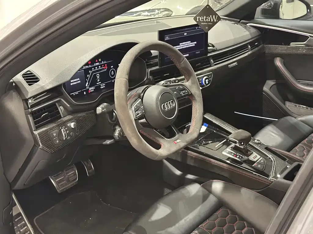 Audi RS 4 — фото 9