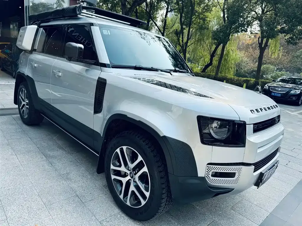 Land Rover Defender — фото 8