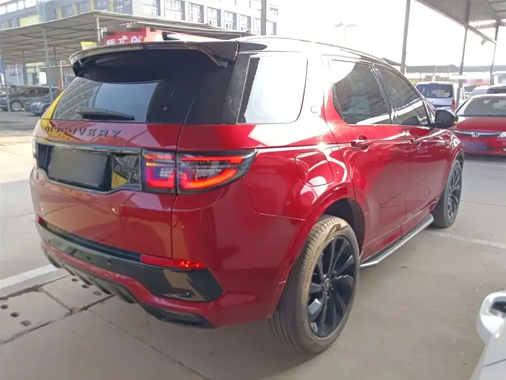 Land Rover Discovery Sport — фото 2