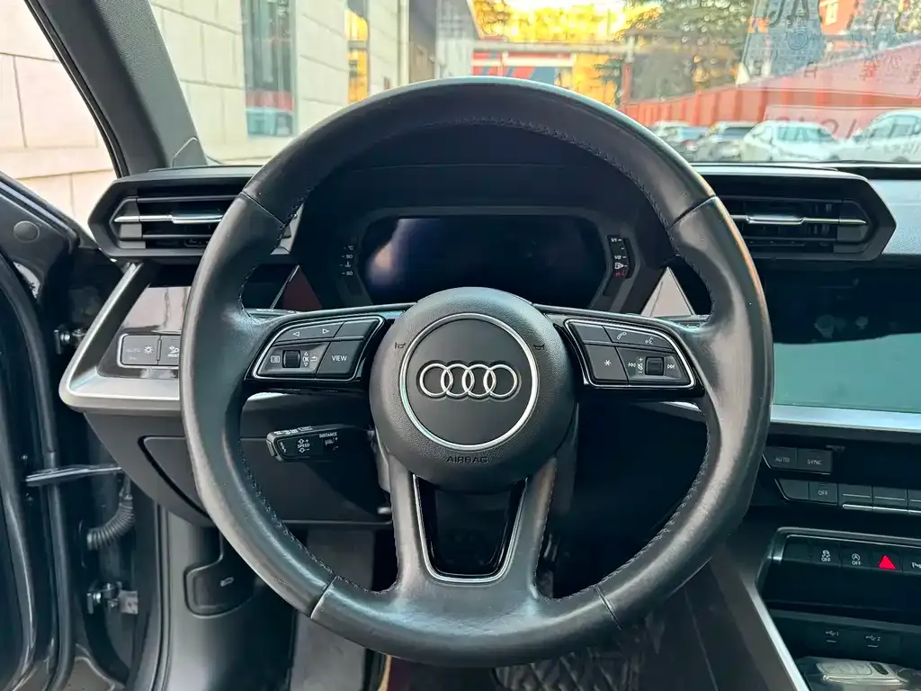 Audi A3 — фото 3