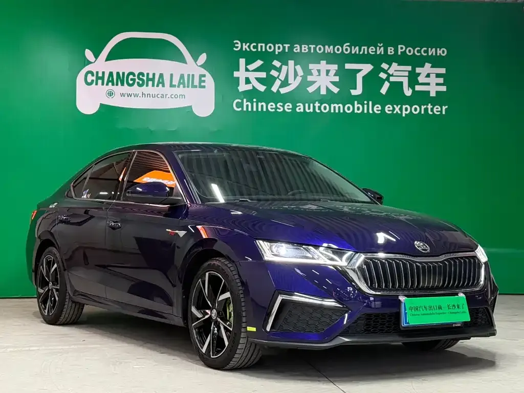 Skoda Octavia — фото 3