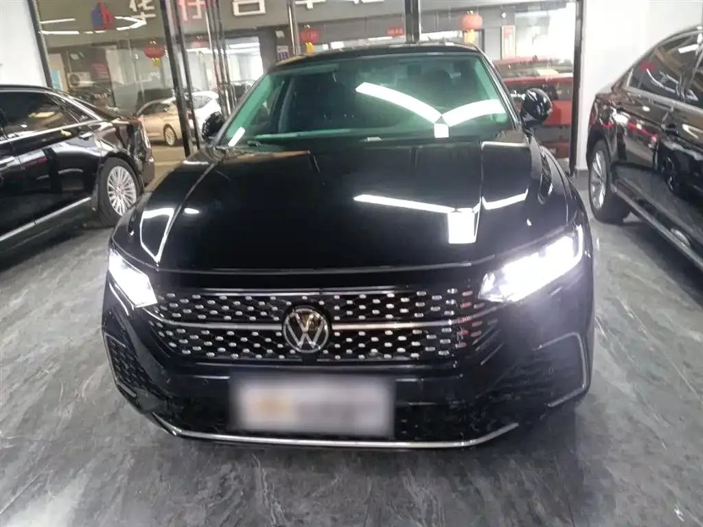Volkswagen Passat — фото 3