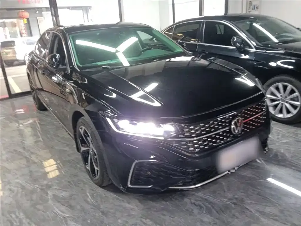 Volkswagen Passat — фото 4