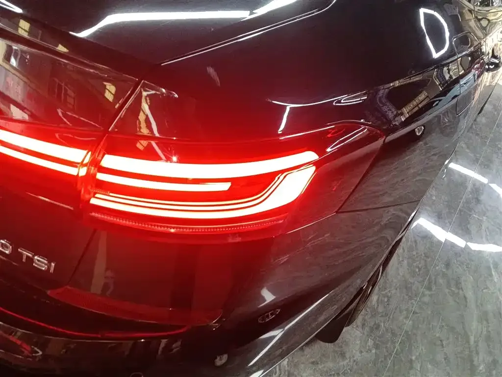Volkswagen Passat — фото 10