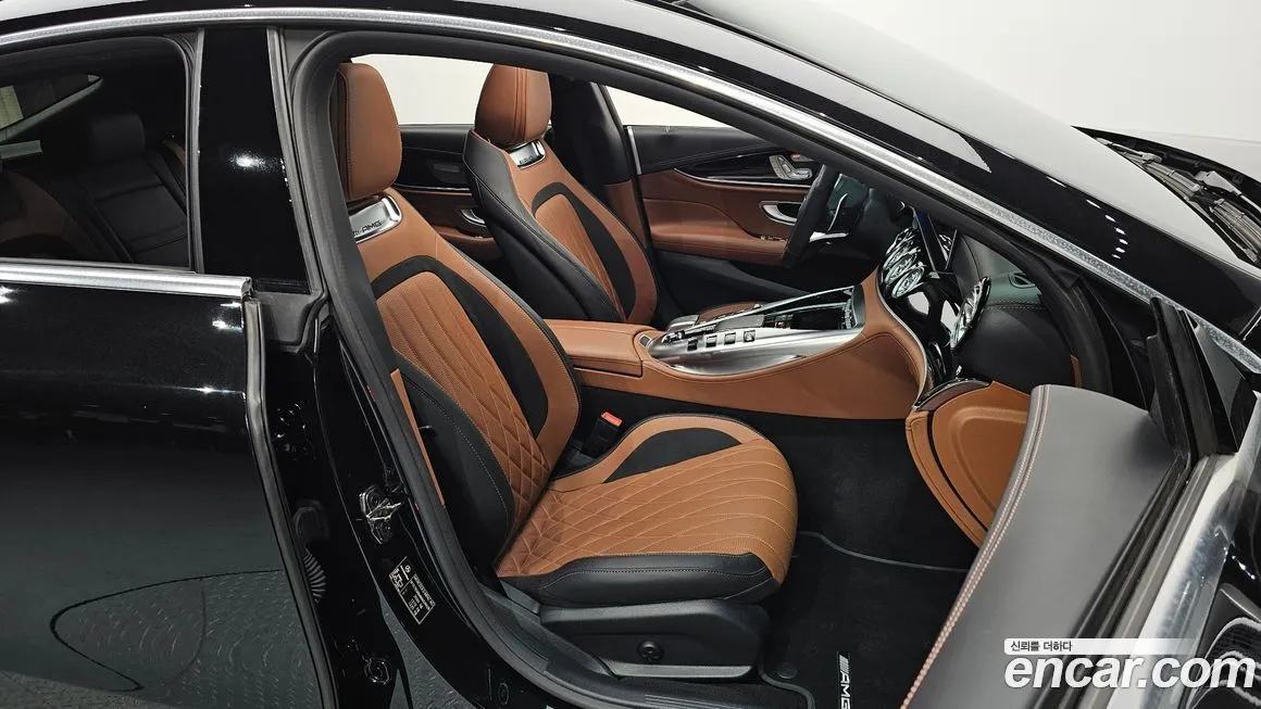 Mercedes-Benz AMG GT — фото 9