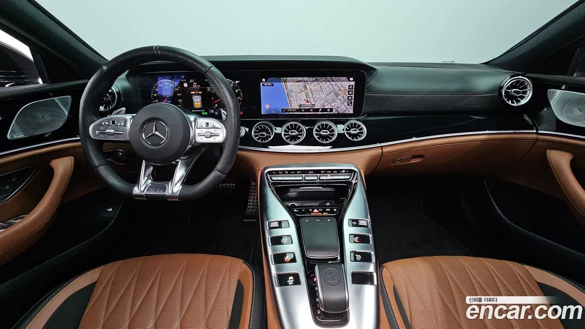 Mercedes-Benz AMG GT — фото 8