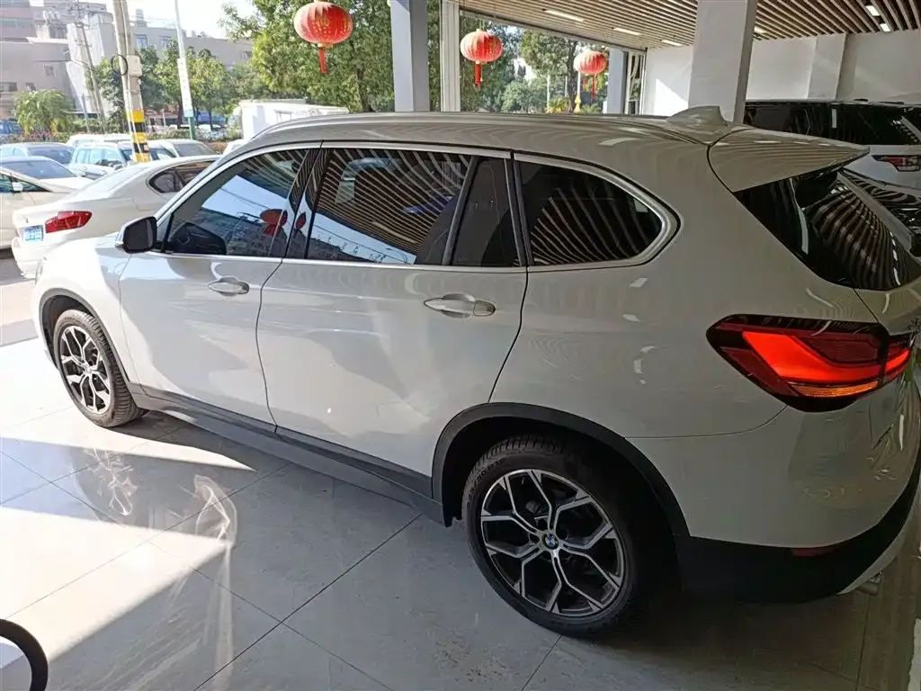 BMW X1 — фото 4