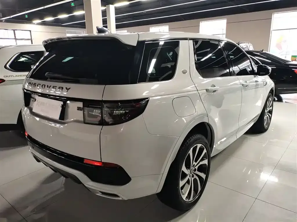 Land Rover Discovery Sport — фото 8