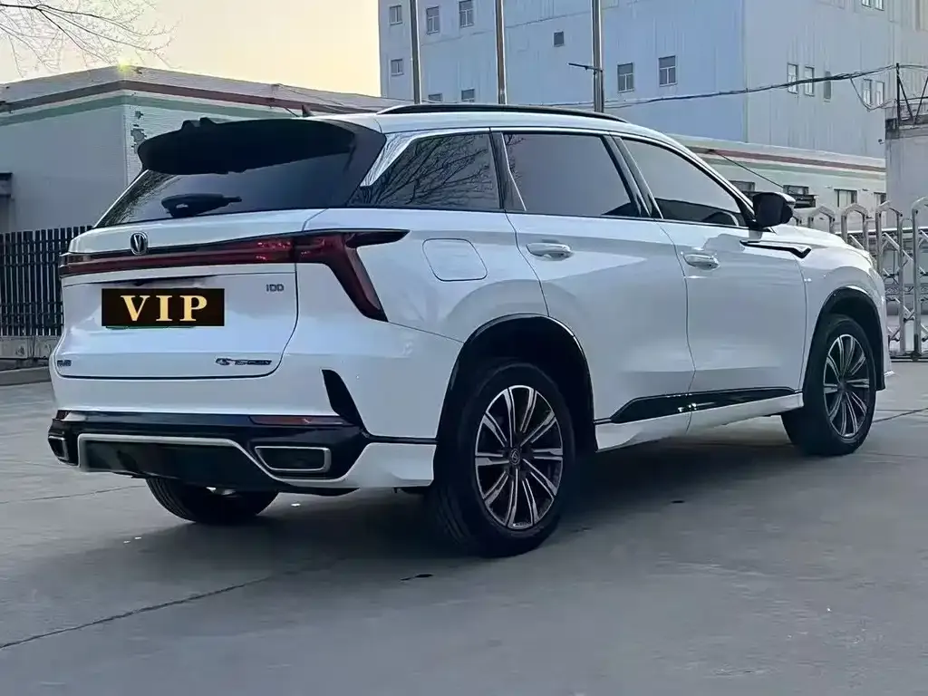 Changan CS75 PLUS iDD — фото 4