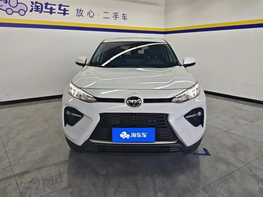 Toyota Wildlander — фото 10