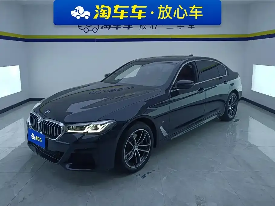 BMW 5 Series — фото 1