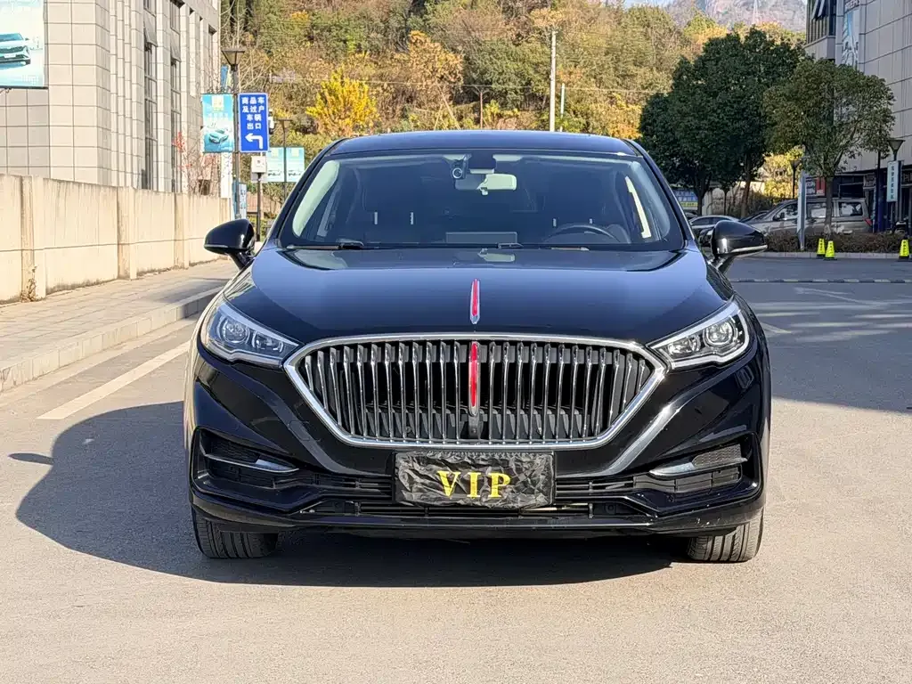 Hongqi H5 — фото 2
