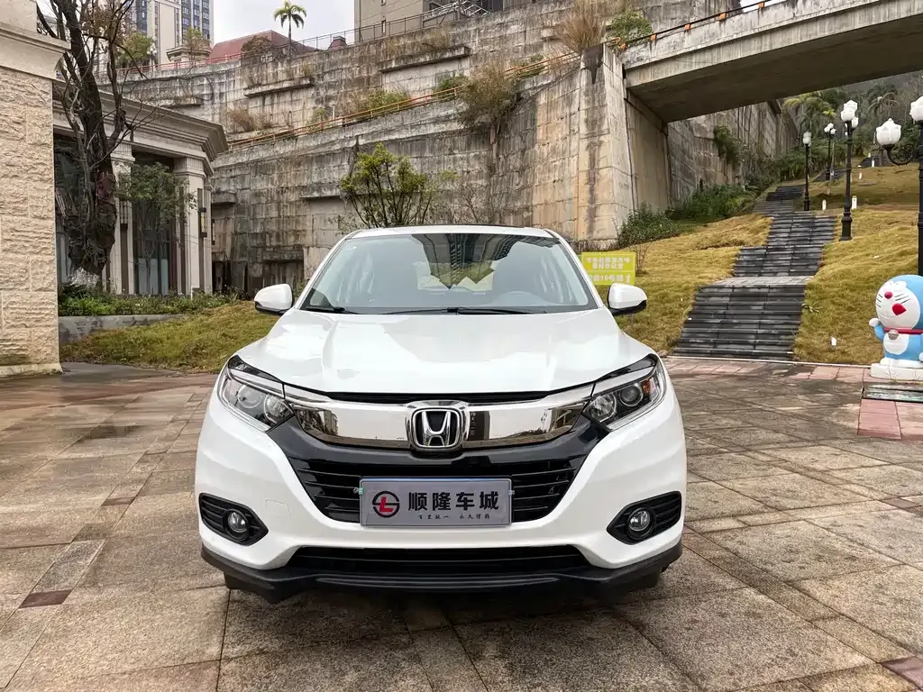 Honda Vezel — фото 9