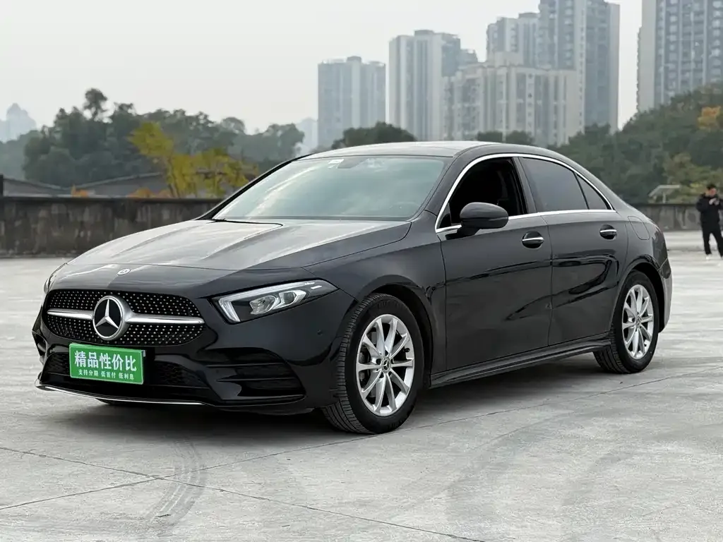 Mercedes-Benz A-Class — фото 1
