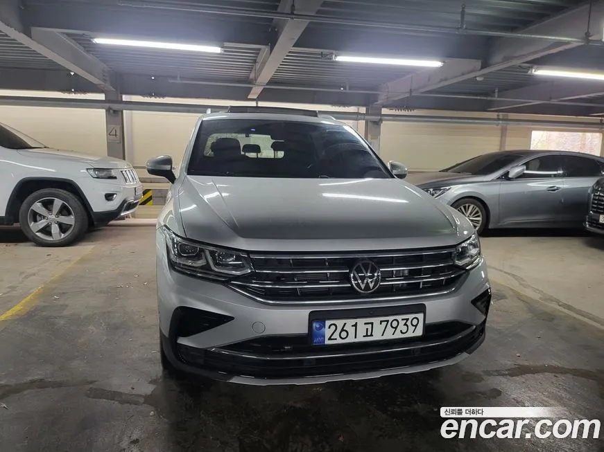 Volkswagen Tiguan — фото 1