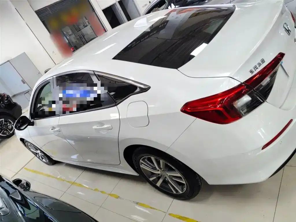Honda Civic — фото 5