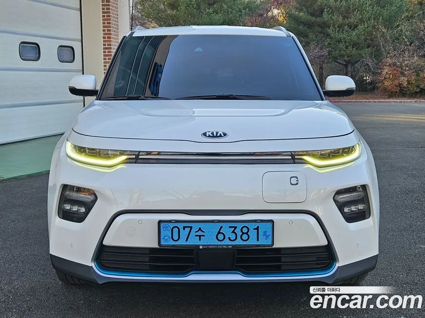 Kia Soul — фото 1