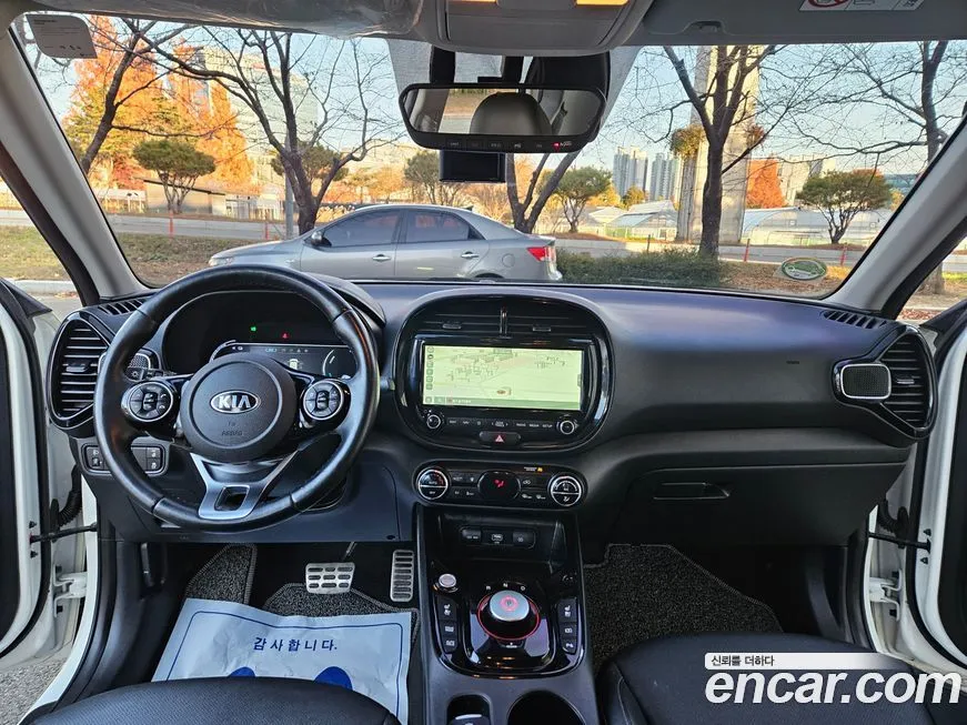 Kia Soul — фото 10