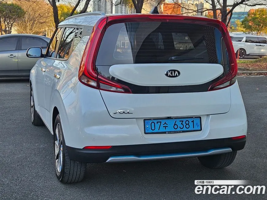 Kia Soul — фото 5