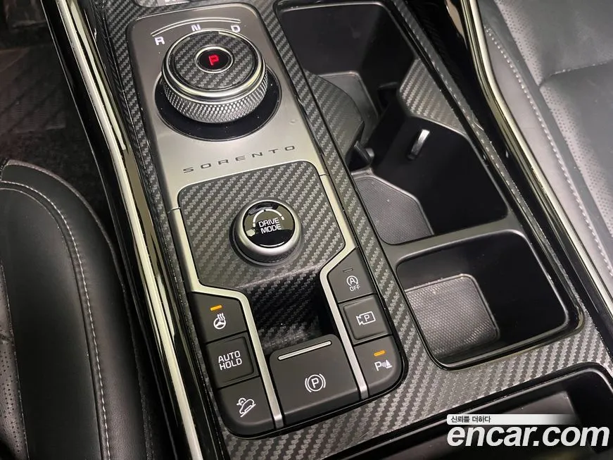 Kia Sorento — фото 9