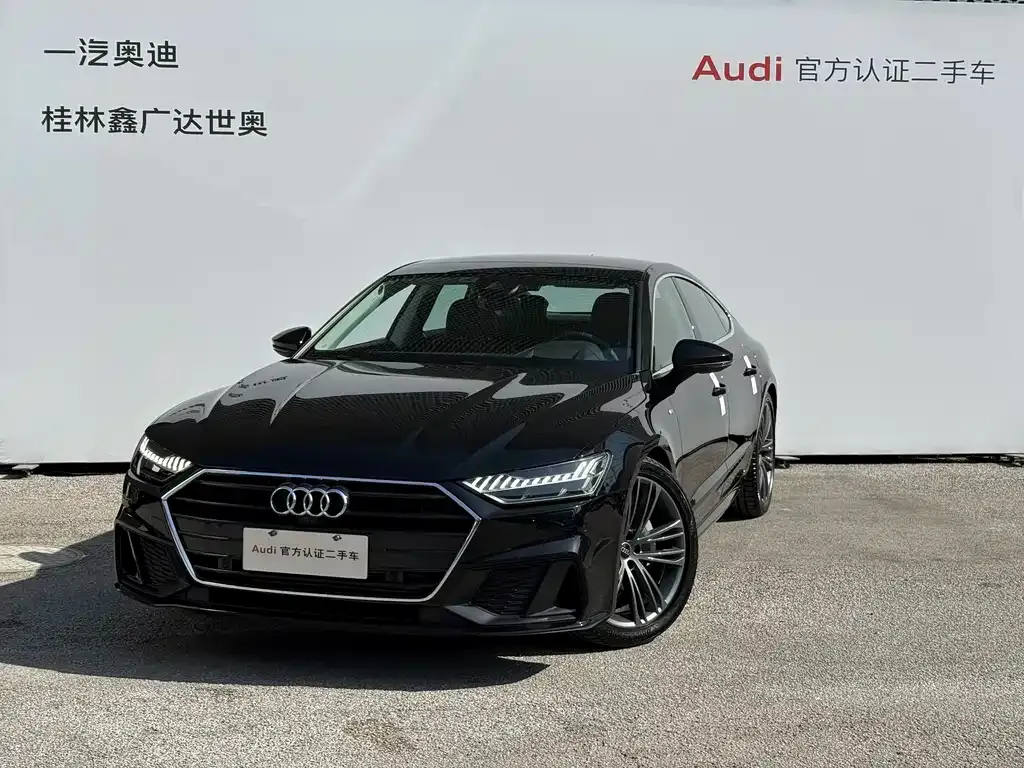 Audi A7 — фото 1