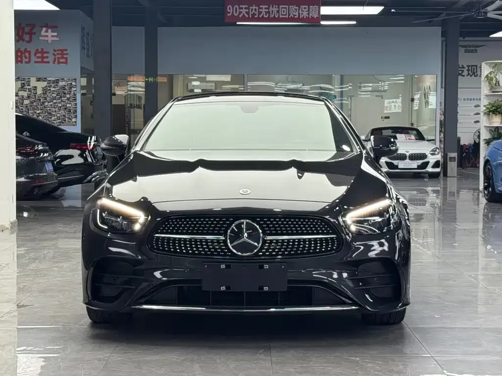 Mercedes-Benz E-Class (Import) — фото 2