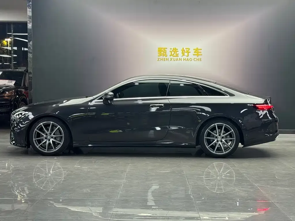 Mercedes-Benz E-Class (Import) — фото 8
