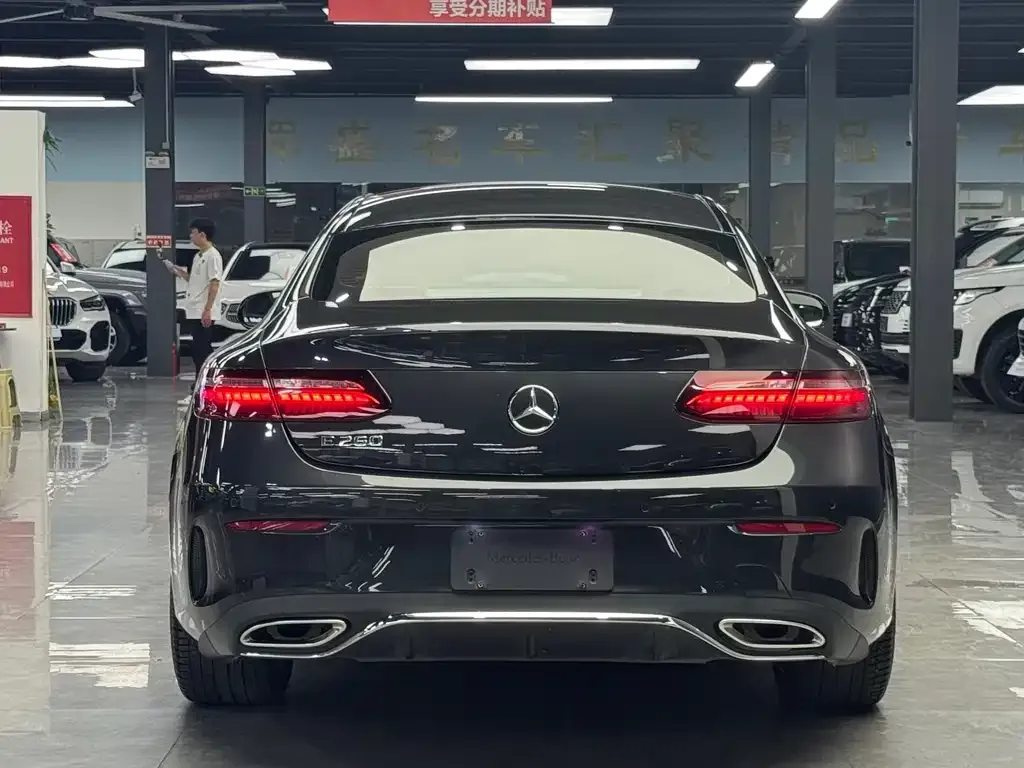 Mercedes-Benz E-Class (Import) — фото 7
