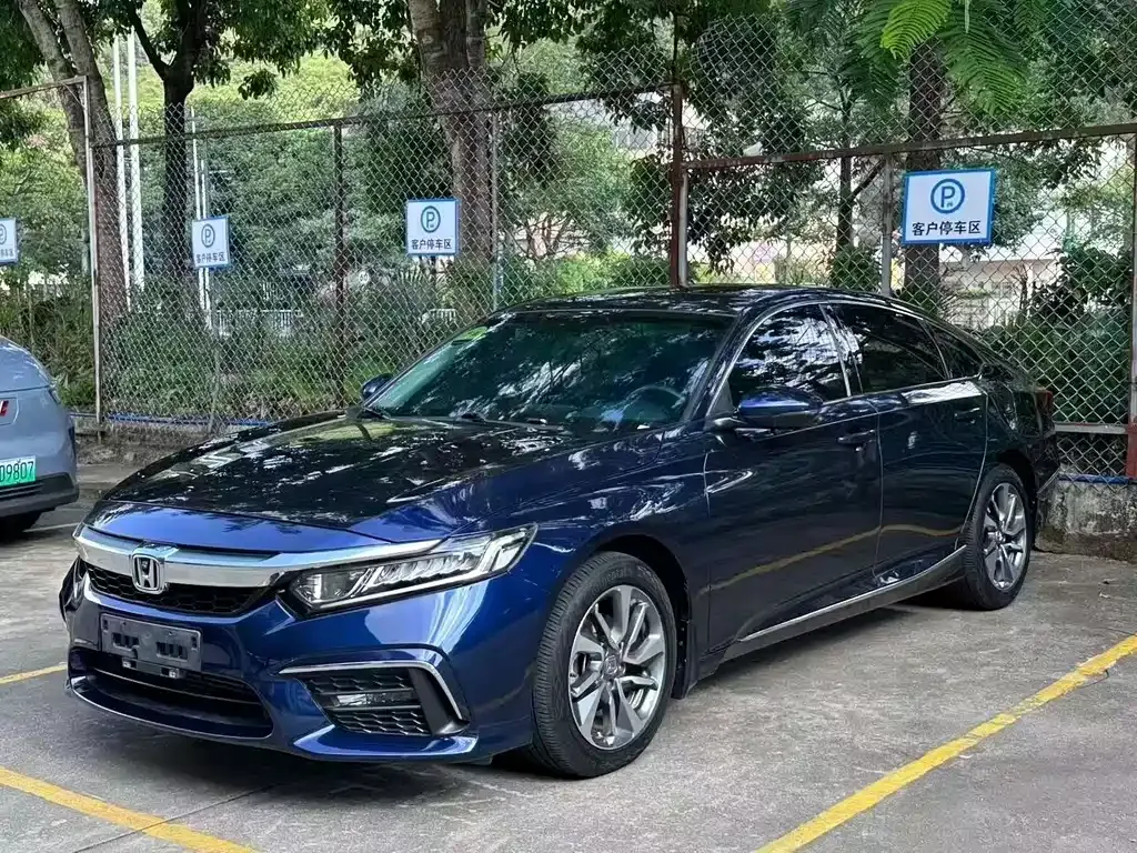 Honda Inspire — фото 1