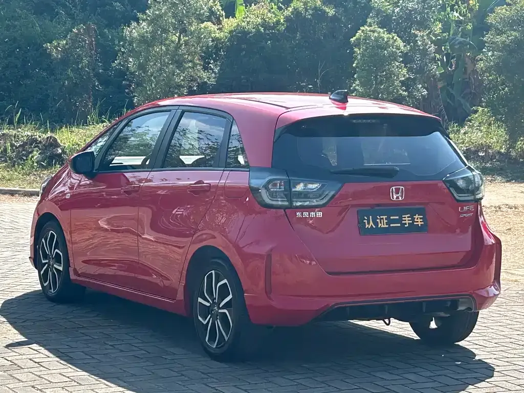Honda Life — фото 10
