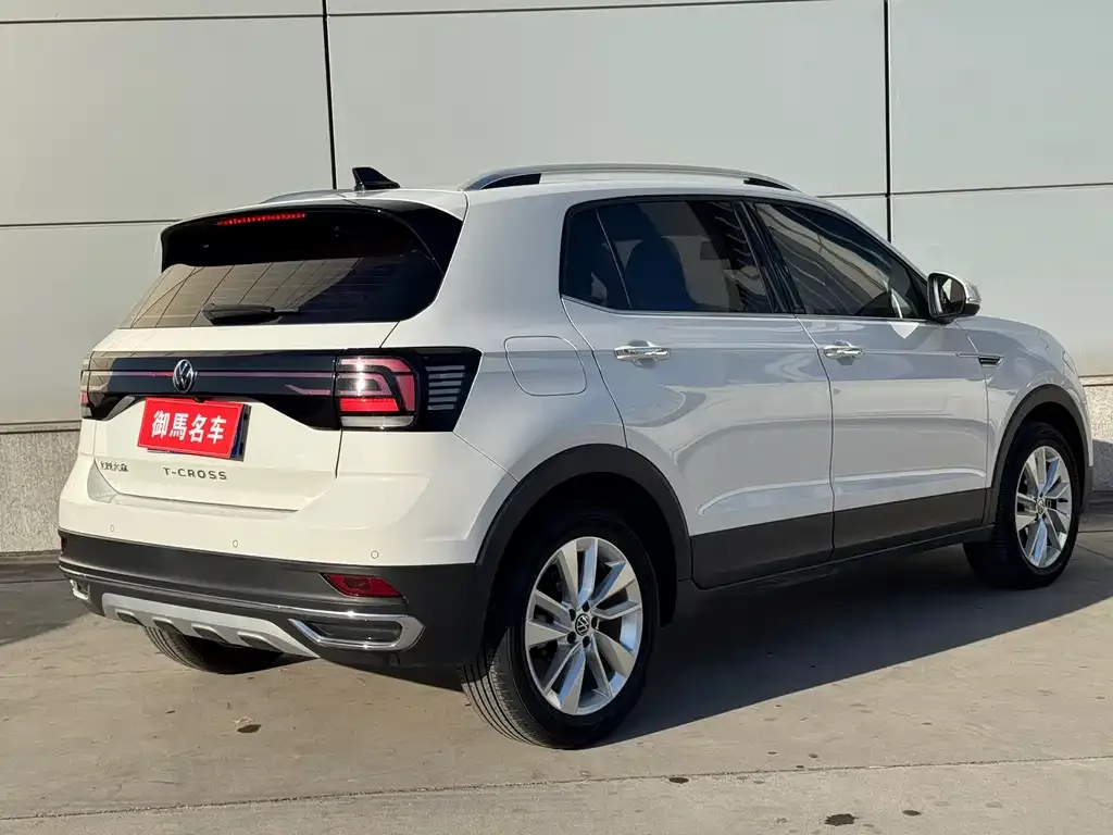 Volkswagen T-Cross — фото 4