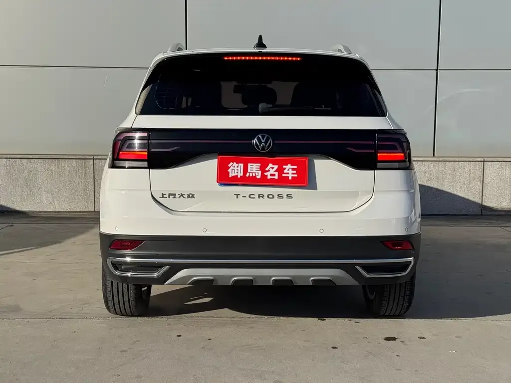 Volkswagen T-Cross — фото 6