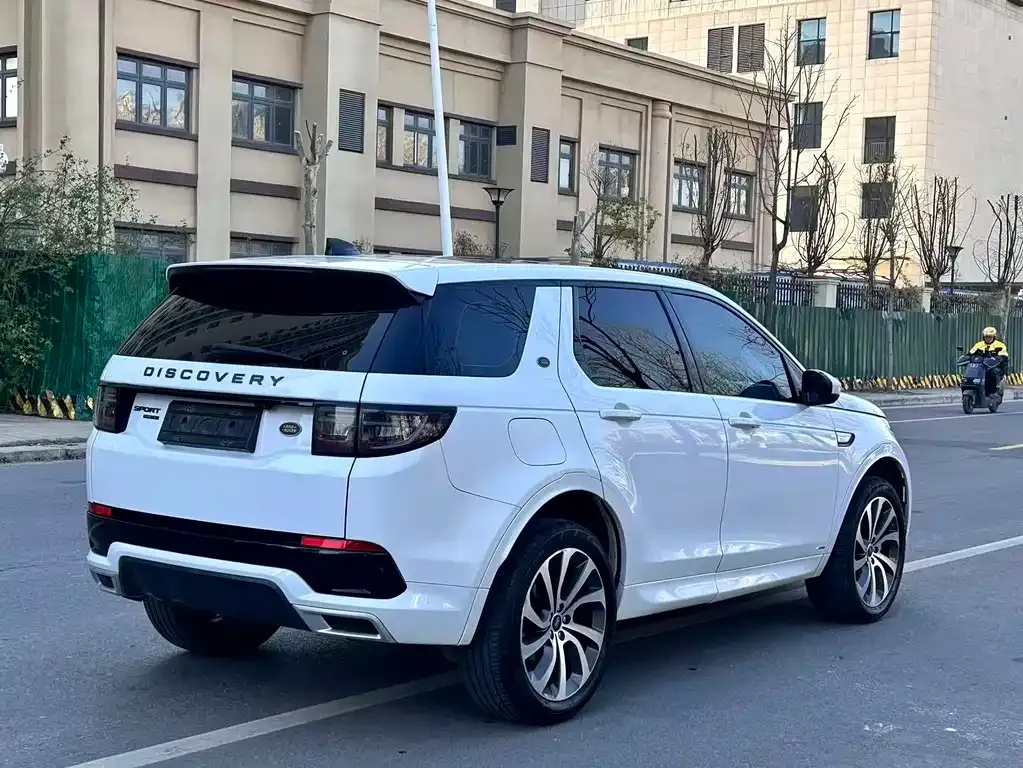 Land Rover Discovery Sport — фото 2