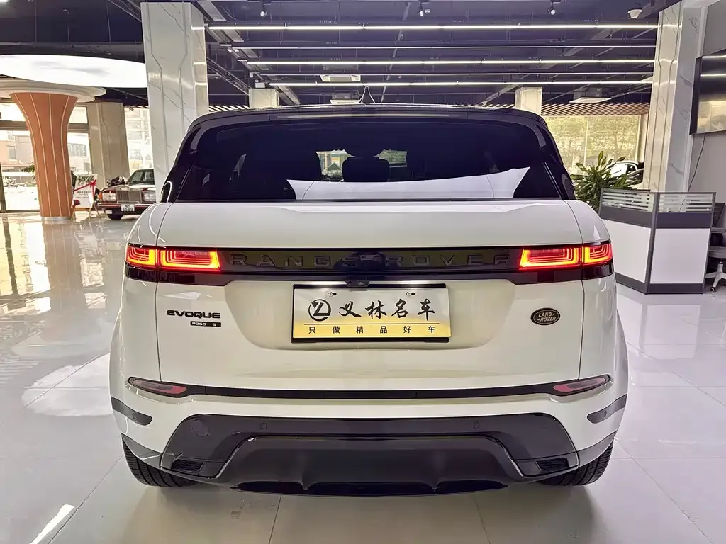 Land Rover Evoque — фото 8