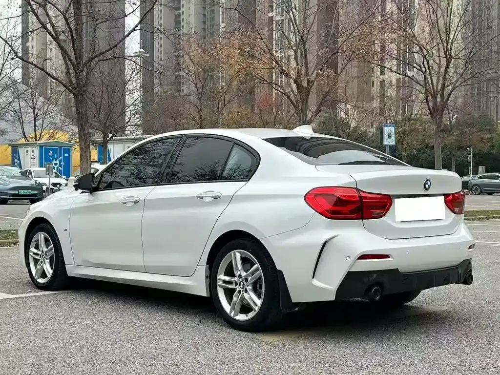 BMW 1 Series — фото 9
