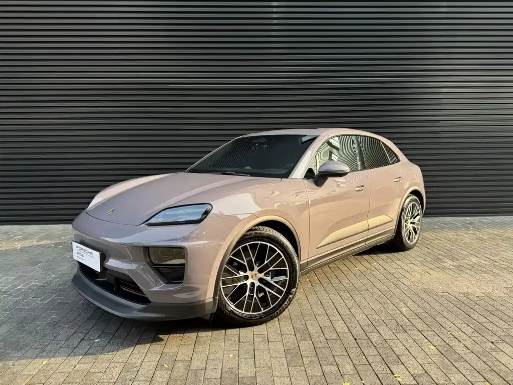 Porsche Macan EV — фото 1