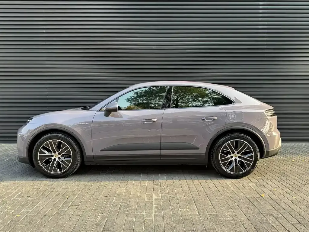 Porsche Macan EV — фото 9