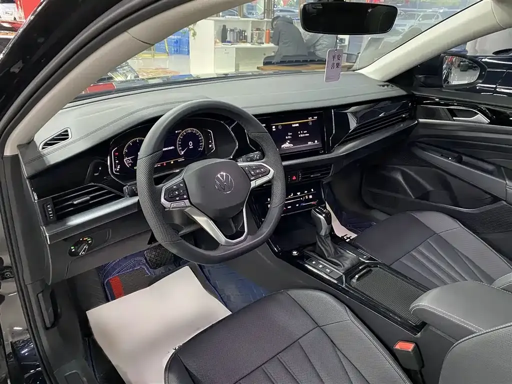 Volkswagen Passat — фото 10