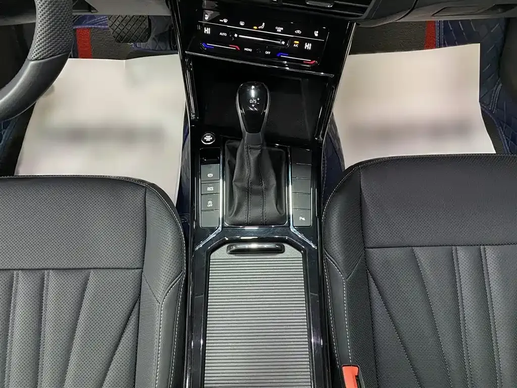 Volkswagen Passat — фото 8