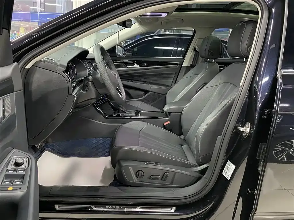 Volkswagen Passat — фото 9