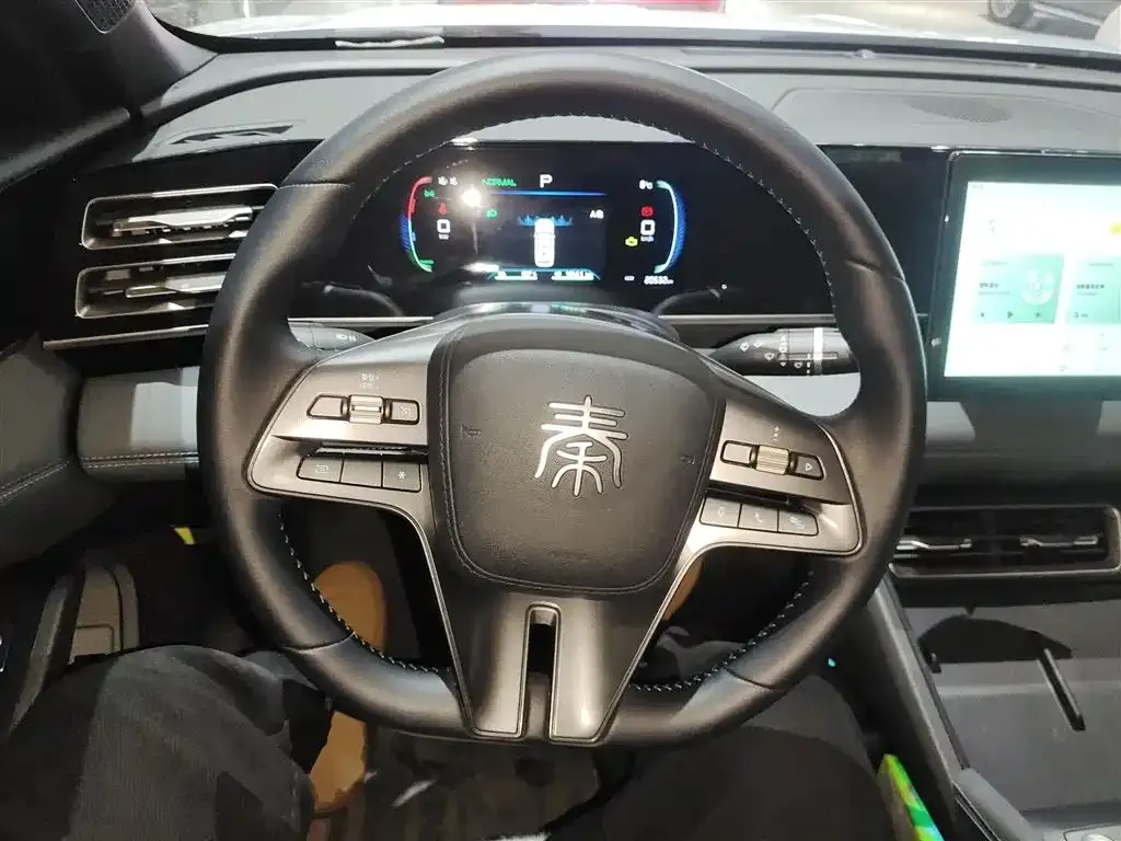 BYD Qin L — фото 4