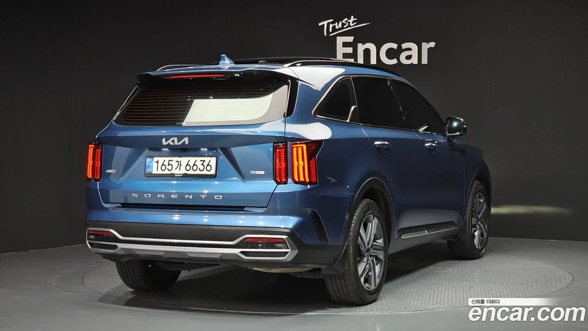 Kia Sorento — фото 5