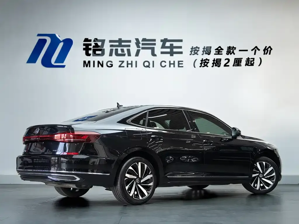 Volkswagen Passat — фото 4