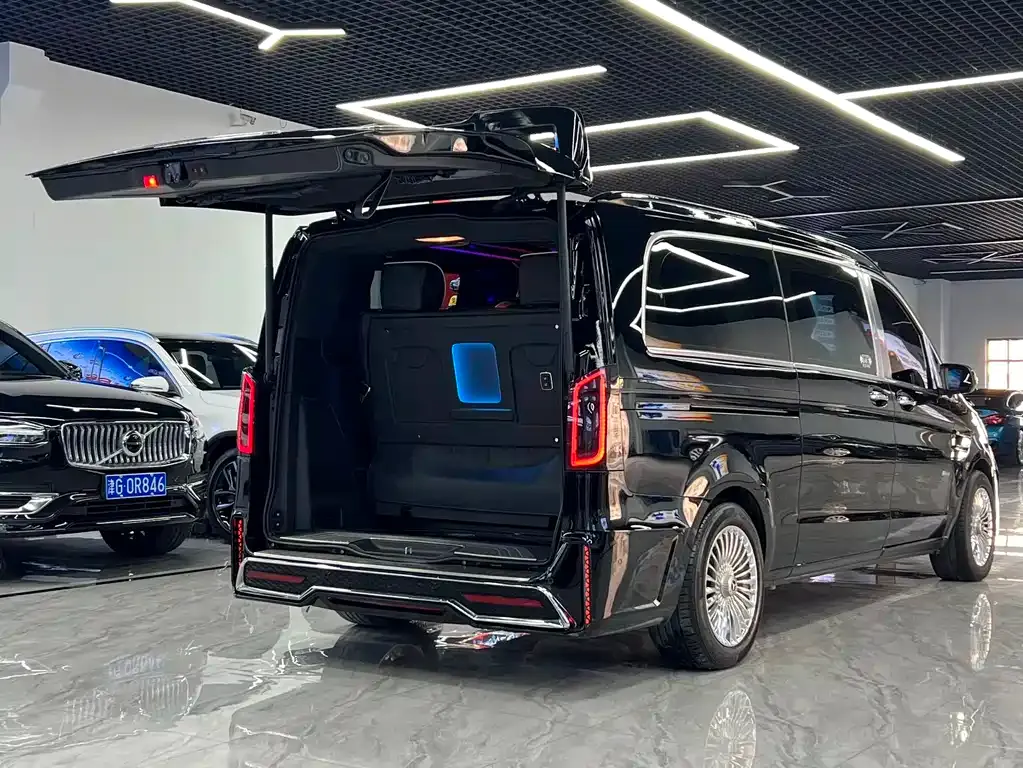 Mercedes-Benz Vito — фото 6
