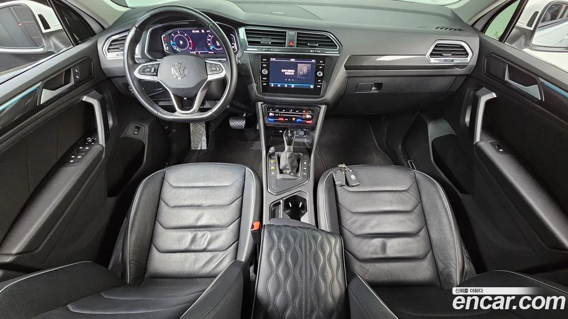Volkswagen Tiguan — фото 6