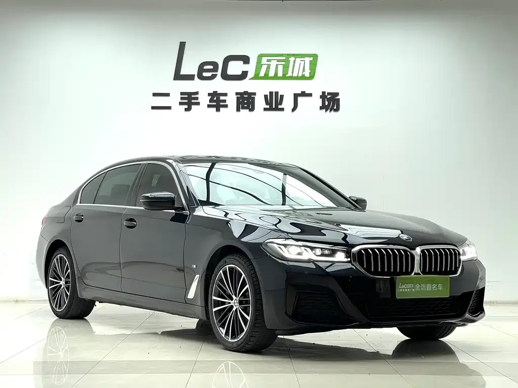 BMW 5 Series — фото 2