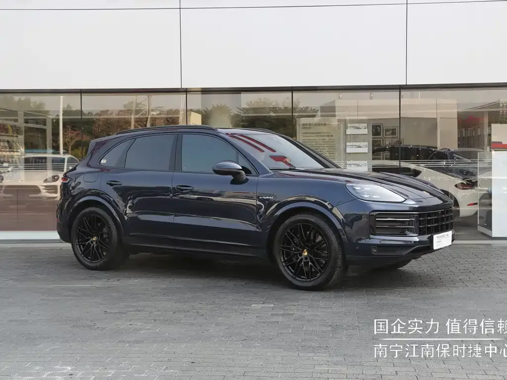 Porsche Cayenne Hybrid — фото 10
