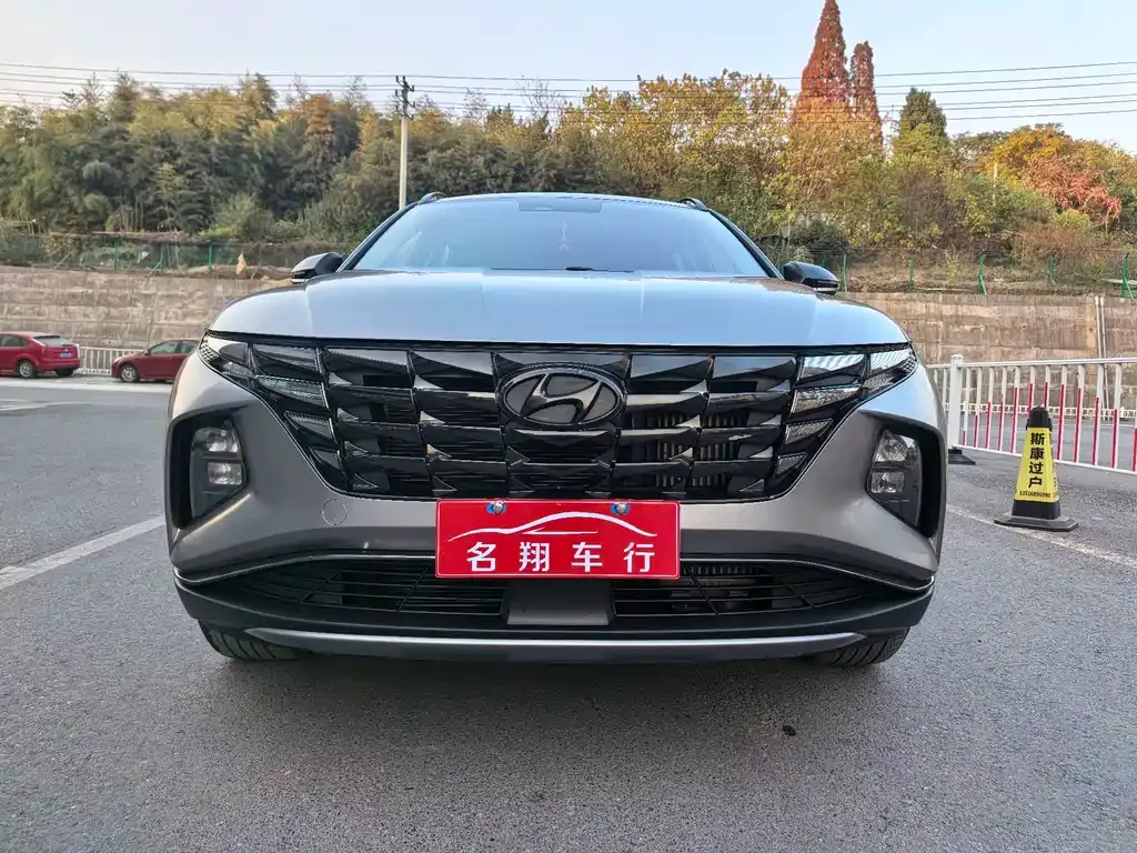 Hyundai Tucson — фото 2